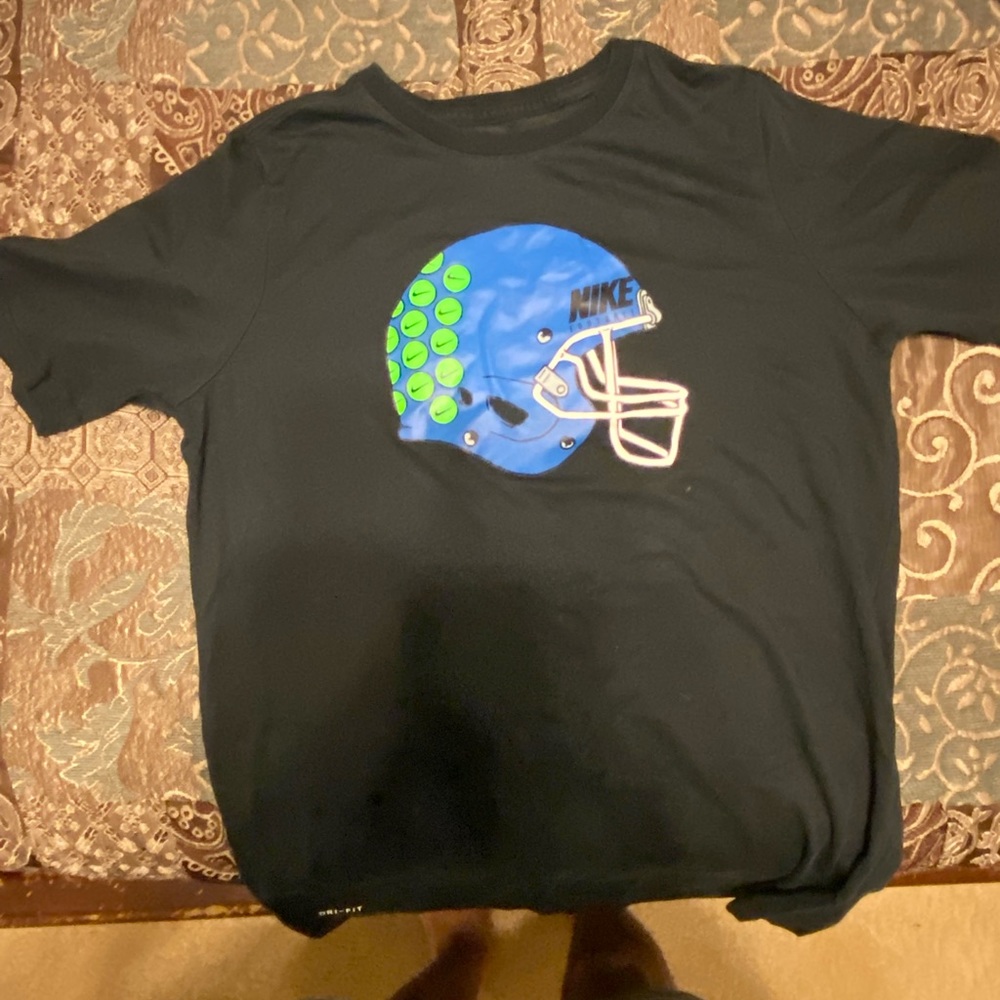 Boys Nike shirt